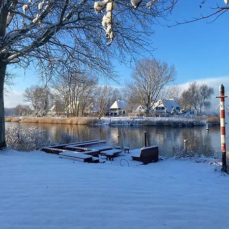 Naarderbos Bed & Breakfast Naarden